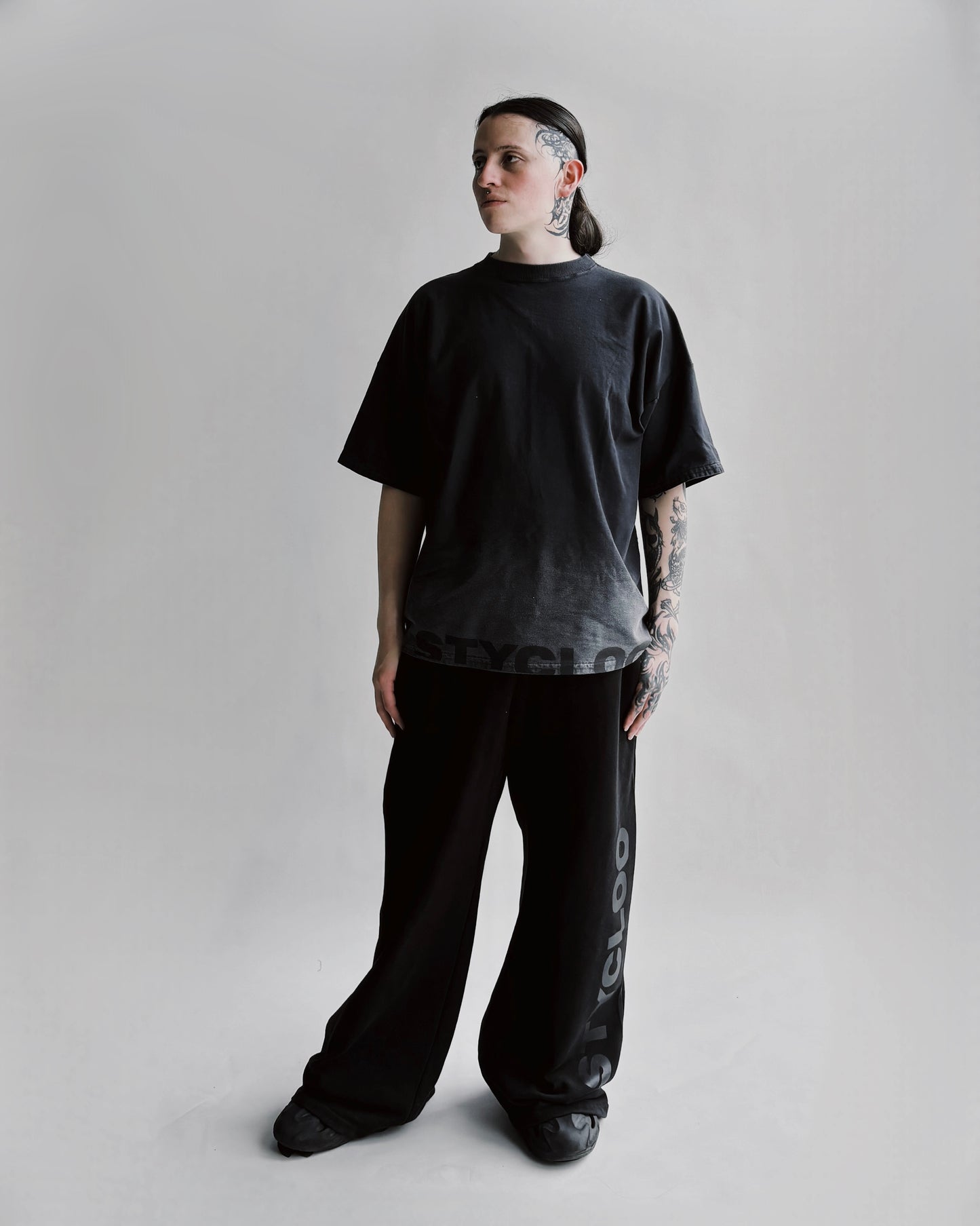 Graphic T-Shirt - Vintage Black