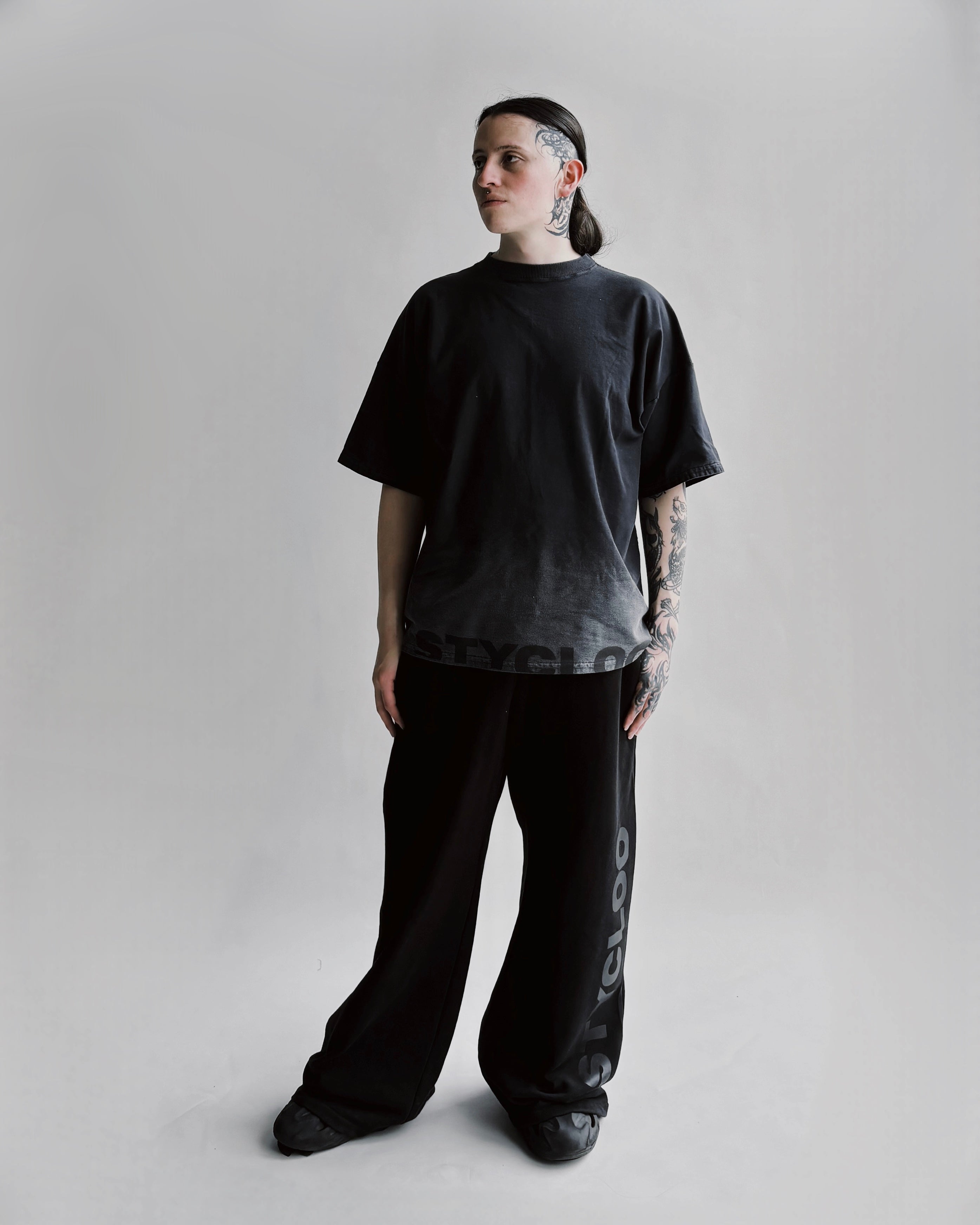 Graphic T-Shirt - Vintage Black